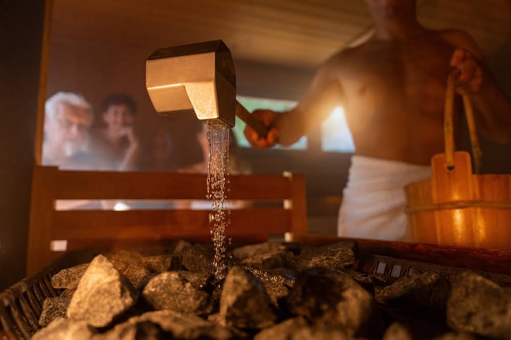 Traditional vs infrared saunas.