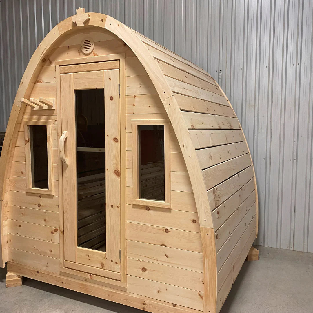 True North Large Pod Outdoor Sauna - Red Cedar, White Cedar, Pine Wood